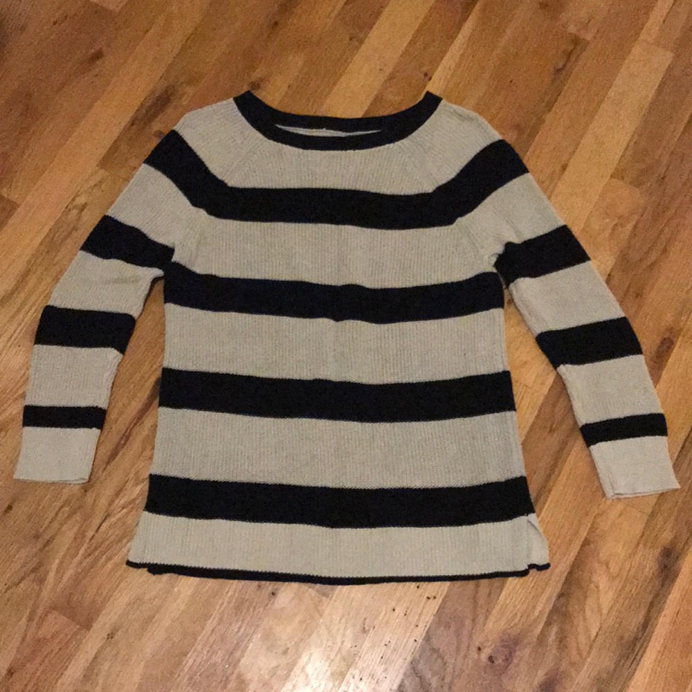 LOFT sweater
